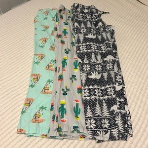 Christmas Pyjama Bottoms - Old Navy - 3 pairs!
